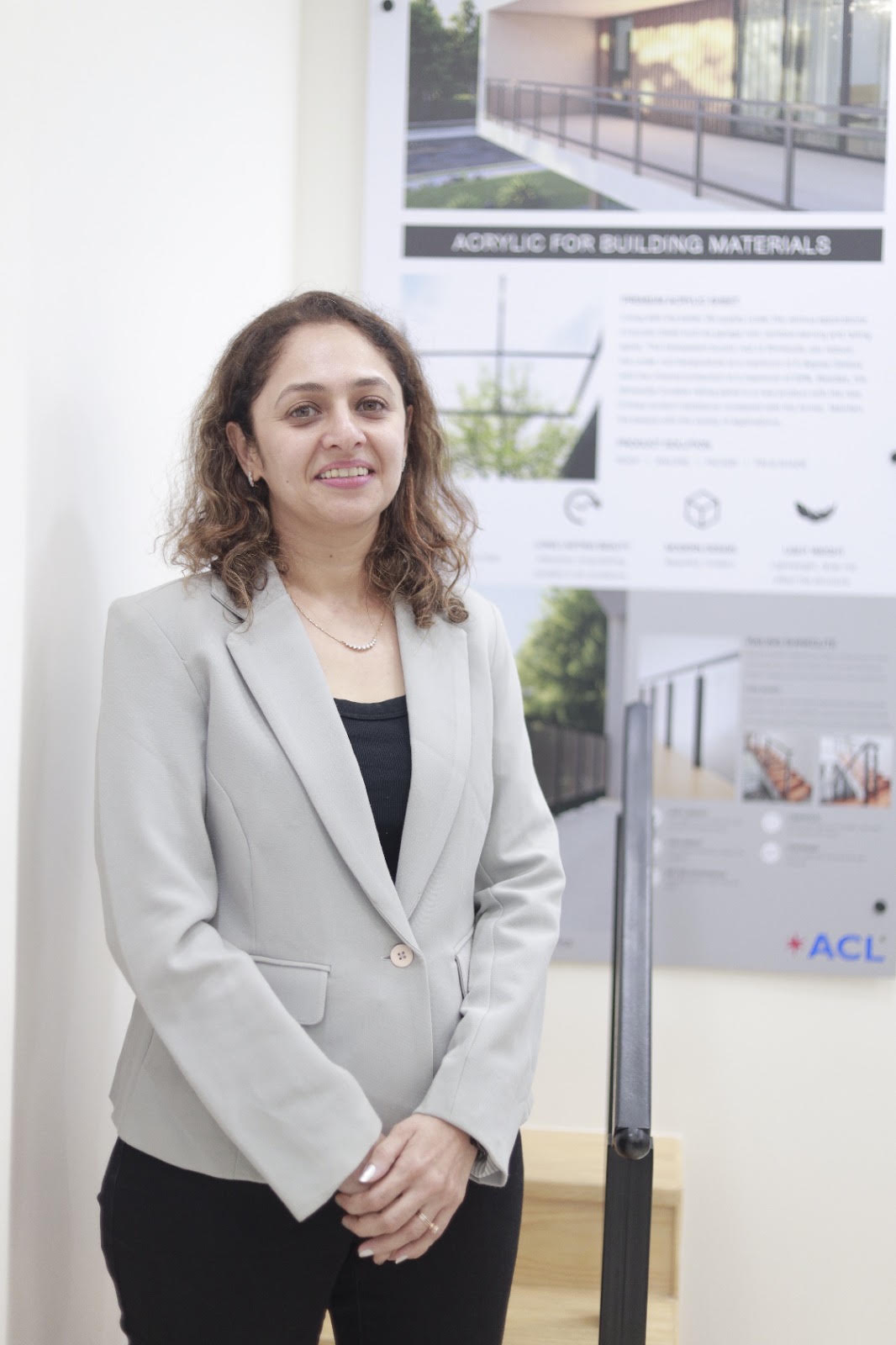 Mrs. Dhara Kuntal Sanghvi